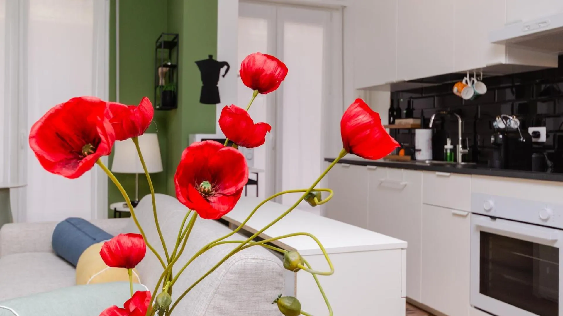 Vivimi Home Fiordalisi Stile & Comfort Vicino Metro Milano Italia