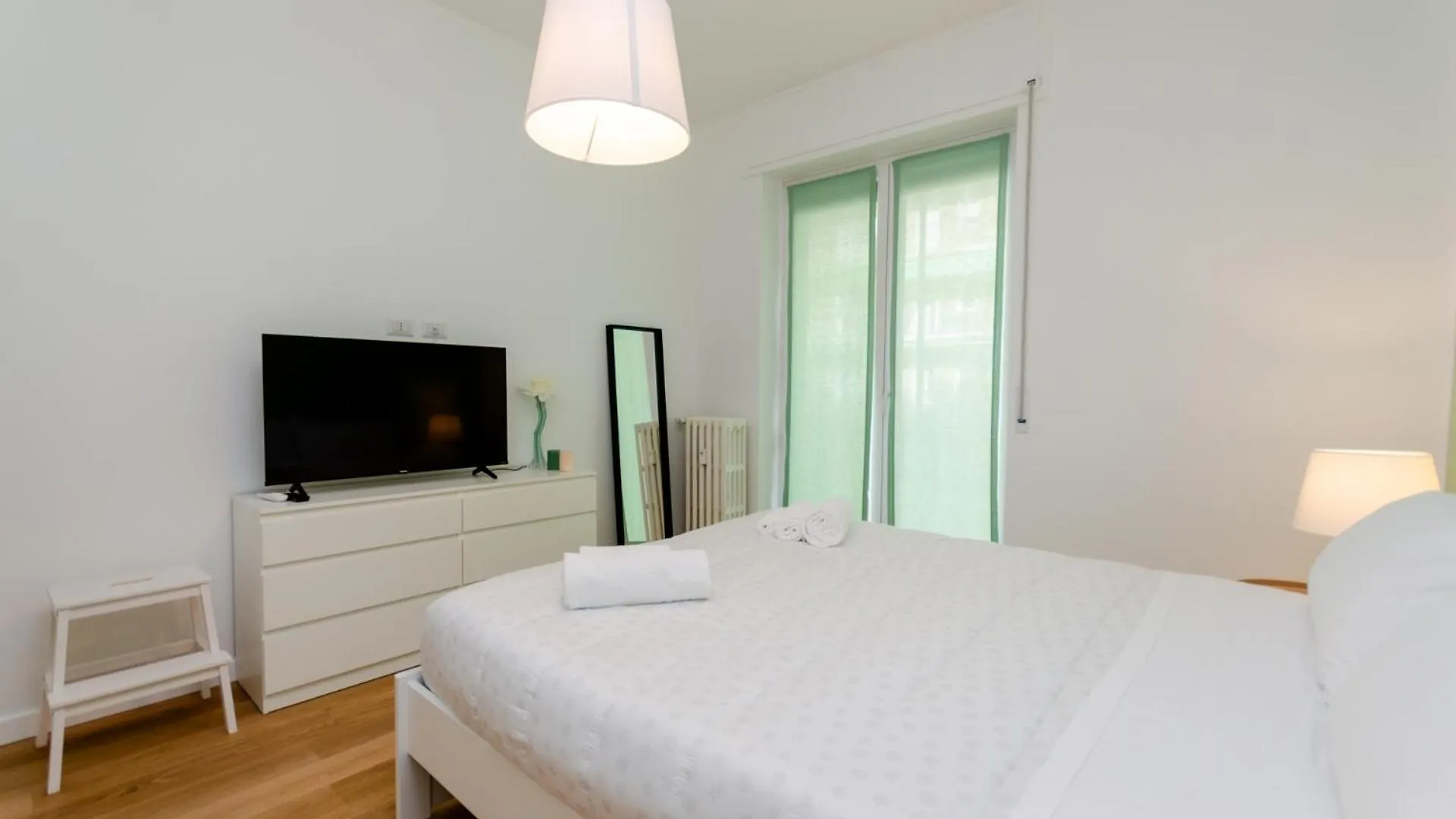 Appartamento Vivimi Home Fiordalisi Stile & Comfort Vicino Metro Milano