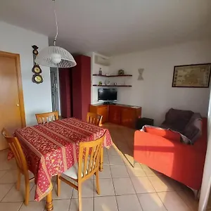 https://appartamento-guardei-house.emilia-romagnahotels.net