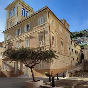 https://cozy-flat-5-terre-moneglia.hotelitalianriviera.com